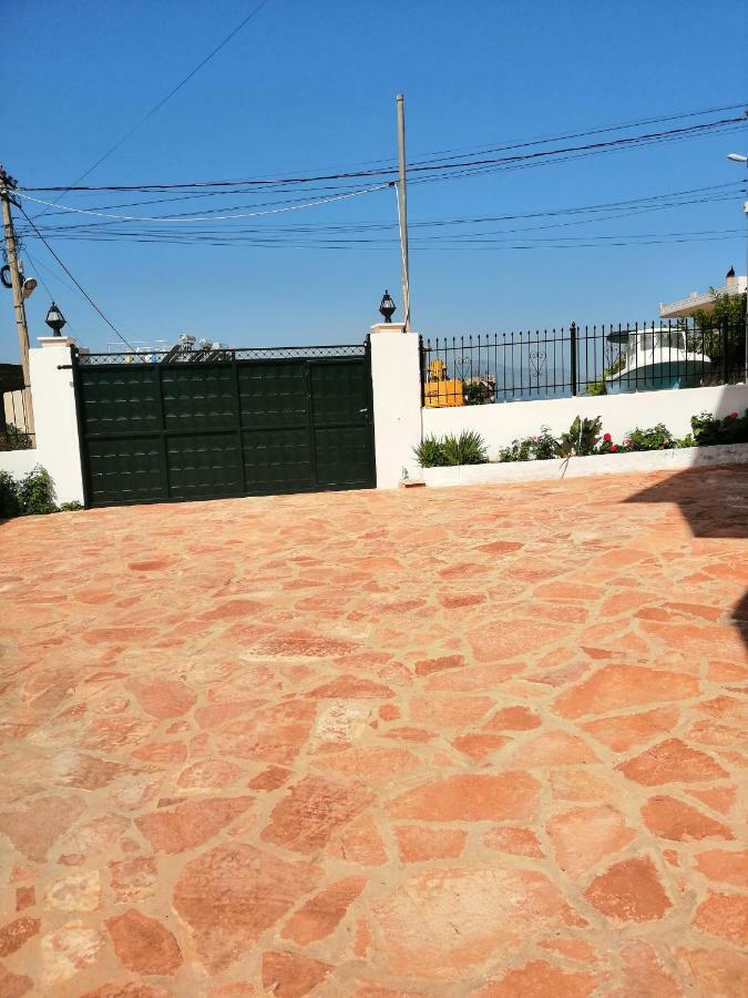 Helen'S House Apartment คซามิล ภายนอก รูปภาพ