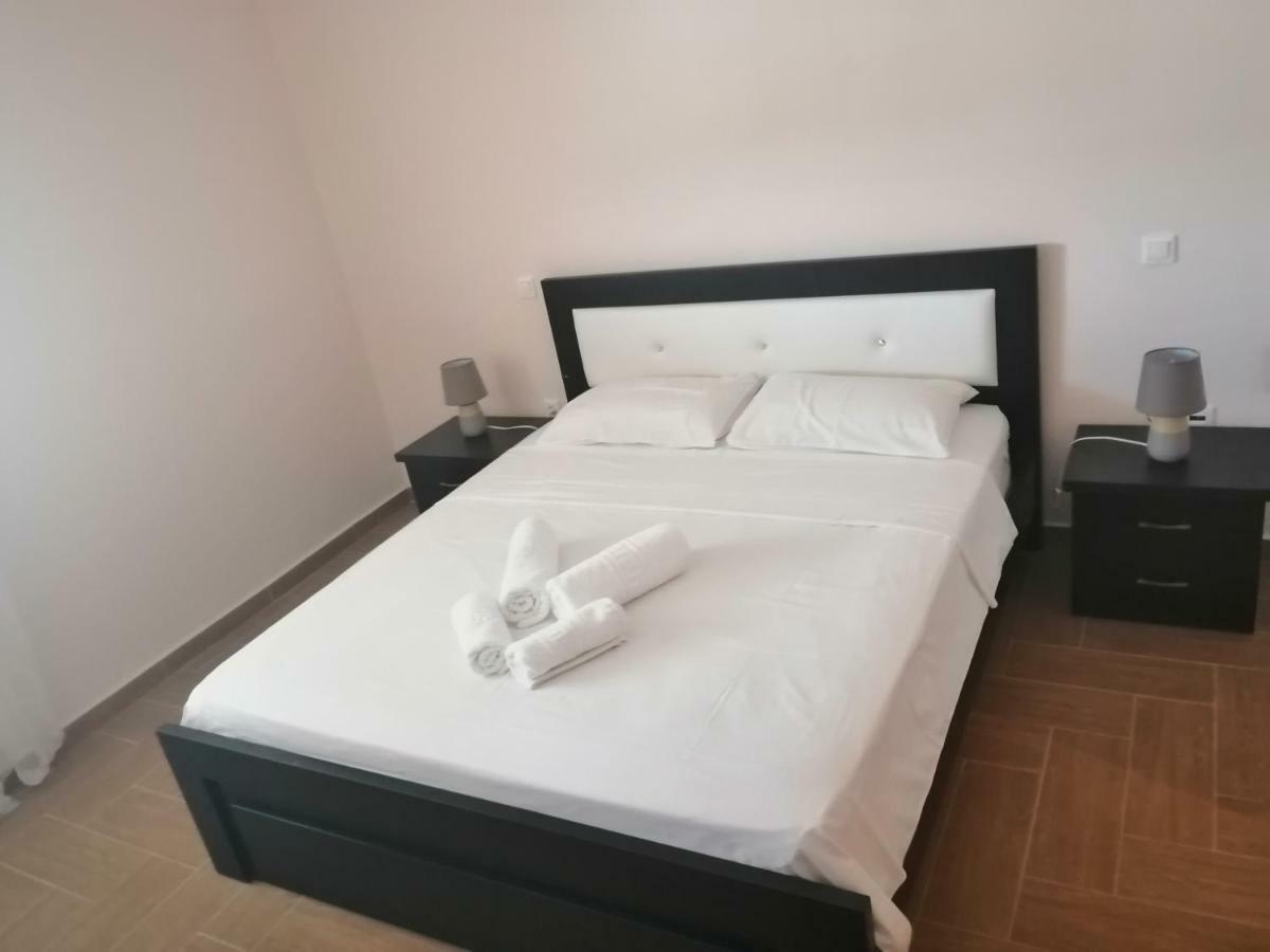 Helen'S House Apartment คซามิล ภายนอก รูปภาพ